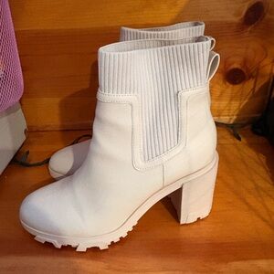 Mix No. 6 Cream Ribbed Sock Chelsea Block Heel Boots
